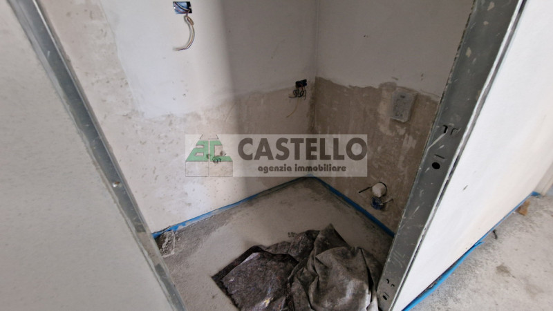 Padova, zona Mortise, comodi al centro città, sole 4 unità abitative, appartamenti 3 camere con t...