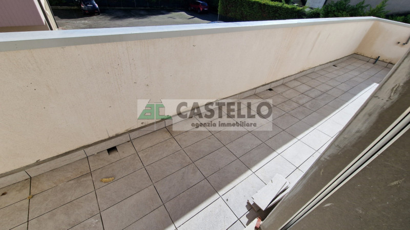 Padova, zona Mortise, comodi al centro città, sole 4 unità abitative, appartamenti 3 camere con t...