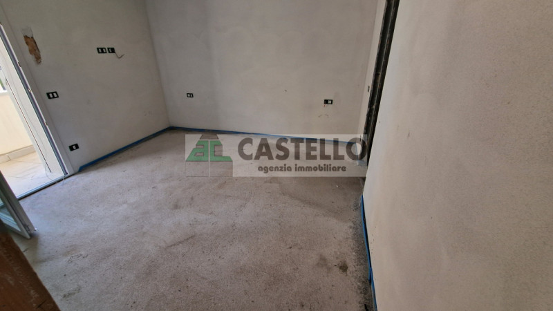 Padova, zona Mortise, comodi al centro città, sole 4 unità abitative, appartamenti 3 camere con t...