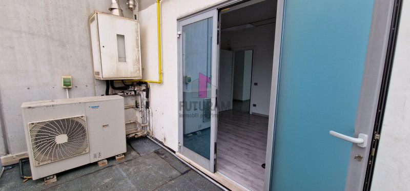 Padova rif. 251MAT Tel. 3403358378

Padova in corso stati uniti si propone in affitto direzionale...