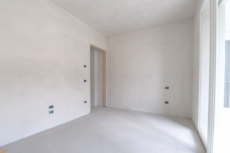 Per informazioni: 335/8345159. A Ponte della Priula (TV) proponiamo in vendita appartamento di nu...