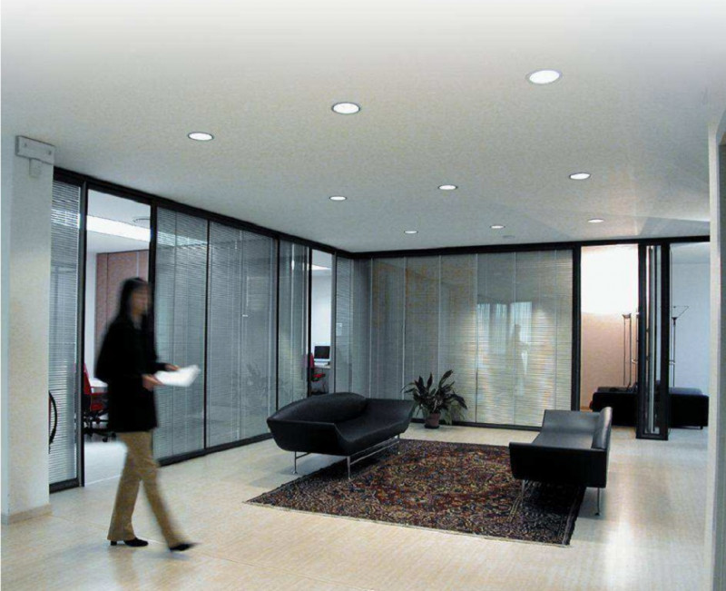 VICENZA NORD - POVOLARO DI DUEVILLE: VENDESI UFFICIO DI 400 MQ AL PIANO PRIMO ED ULTIMO DI OTTIMO...