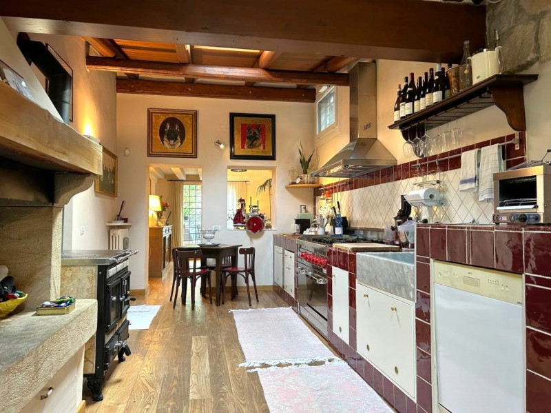 Rovolon (PD):
Immersa nella quiete e bellezza dei Colli Berici, proponiamo una raffinata casa sin...