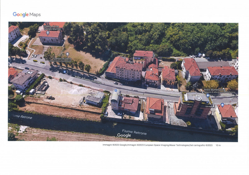 VICENZA viale Fusinato, inconsueta opportunità di intero fabbricato indipendente sviluppato nel s...