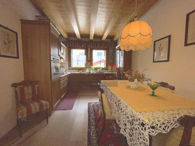 Cerchi una soluzione di recente costruzione? Desideri ampi spazi per la tua famiglia?
A Camporove...