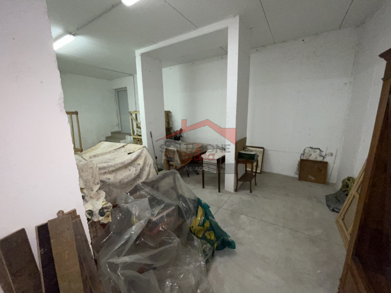 Cerchi una soluzione di recente costruzione? Desideri ampi spazi per la tua famiglia?
A Camporove...