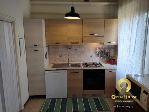 OPEN HOUSE by Franco Savegnago propone in ambiente sicuro e vicino all'università di Vicenza, sta...