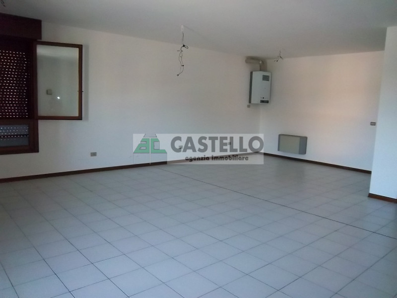 Vigodarzere centro ufficio openspace di circa 70mq netti, dotato di servizio finestrato, riscalda...