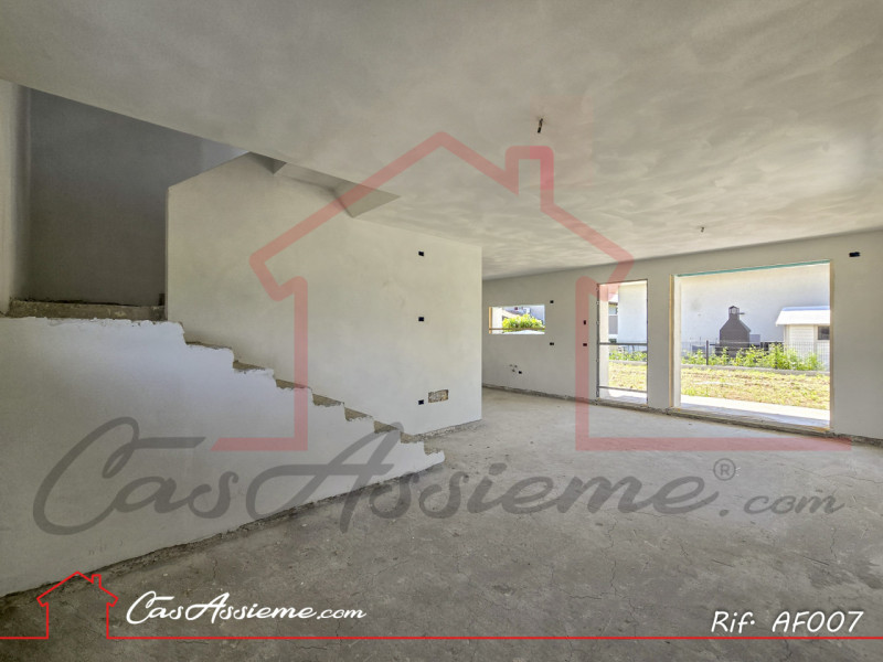 Rif. AF007
IN FASE DI COSTRUZIONE
Nel comune di Loria, fraz. Castione, proponiamo in vendita escl...