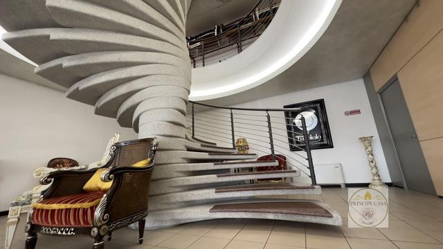 Rif. C300 Situato a 10 Km dal casello di Santa Margherita D'Adige.
L’immobile è ben interconnesso...