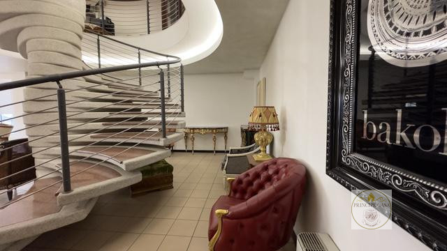 Rif. C300 Situato a 10 Km dal casello di Santa Margherita D'Adige.
L’immobile è ben interconnesso...