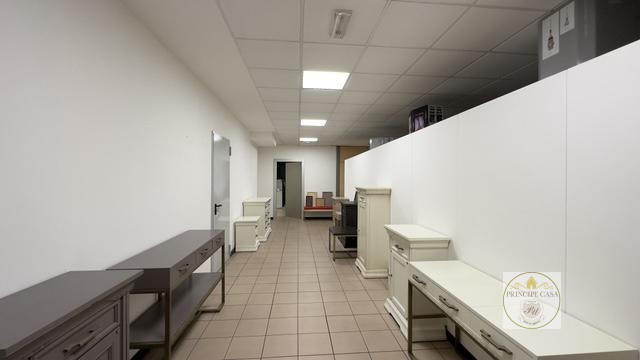 Rif. C300 Situato a 10 Km dal casello di Santa Margherita D'Adige.
L’immobile è ben interconnesso...