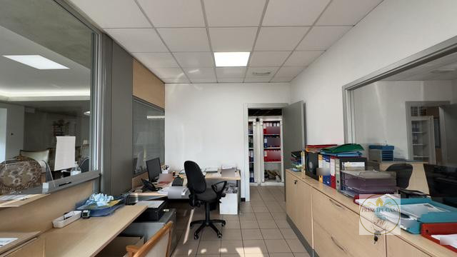 Rif. C300 Situato a 10 Km dal casello di Santa Margherita D'Adige.
L’immobile è ben interconnesso...