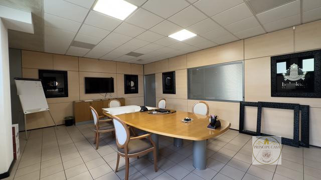 Rif. C300 Situato a 10 Km dal casello di Santa Margherita D'Adige.
L’immobile è ben interconnesso...