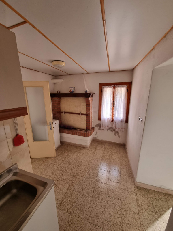 Siamo in Comune di Baone, più precisamente in prossimità dell'abitato di Calaone, Proponiamo in V...