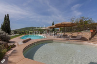 Bellissimo agriturismo con 58 ha di terreno biologico, collina pomarance, pisa