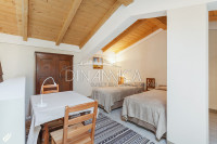 Bellissimo agriturismo con 58 ha di terreno biologico, collina pomarance, pisa