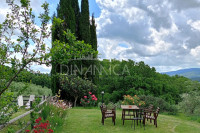 Bellissimo agriturismo con 58 ha di terreno biologico, collina pomarance, pisa