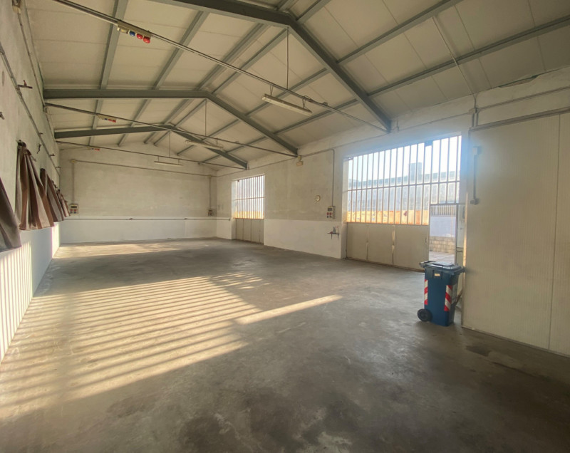 A Veggiano, a pochi metri dalla Statale 11 Padova–Vicenza e a soli 3 km dal casello autostradale ...