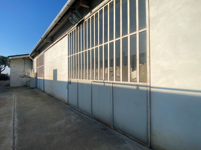 A Veggiano, a pochi metri dalla Statale 11 Padova–Vicenza e a soli 3 km dal casello autostradale ...