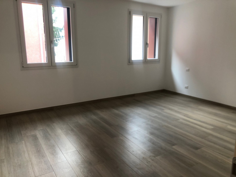 Nelle vicinanze del centro storico, proponiamo soluzione indipendente completamente ristrutturata...