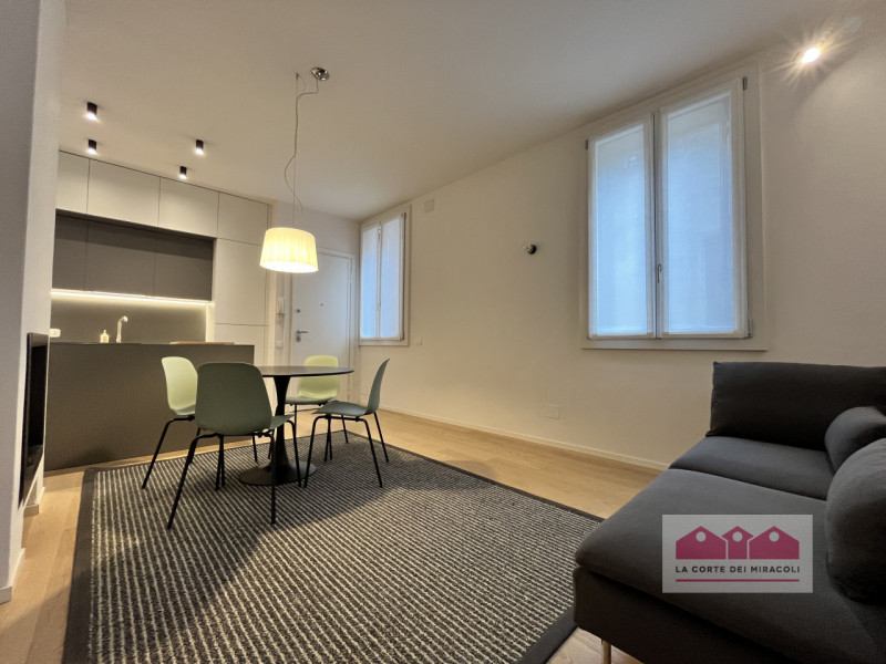 CENTRO STORICO: MINIAPPARTAMENTO RISTRUTTURATO COMPOSTO DA SOGGIORNO CON ANGOLO COTTURA, BAGNO, C...