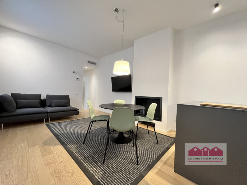 CENTRO STORICO: MINIAPPARTAMENTO RISTRUTTURATO COMPOSTO DA SOGGIORNO CON ANGOLO COTTURA, BAGNO, C...