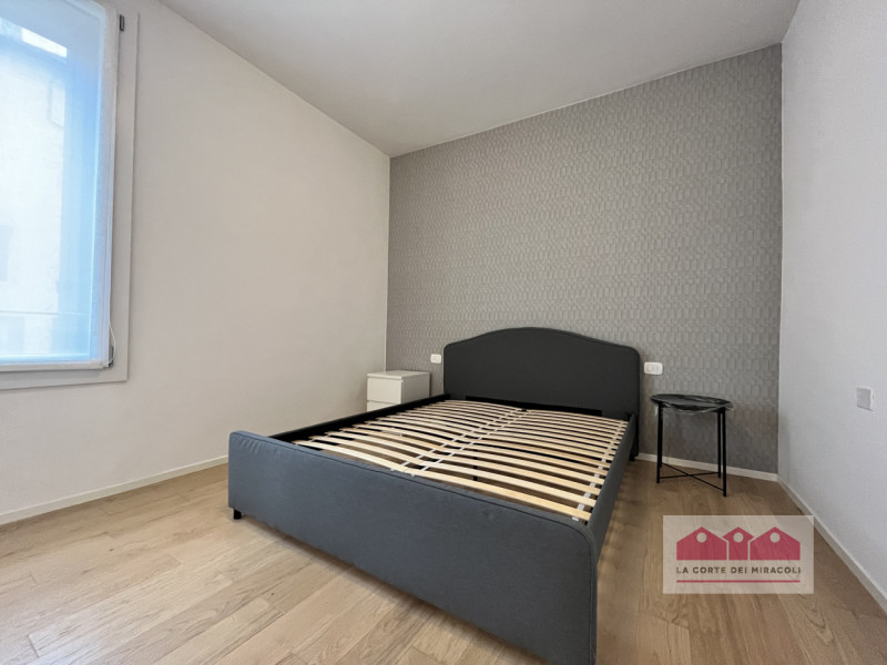 CENTRO STORICO: MINIAPPARTAMENTO RISTRUTTURATO COMPOSTO DA SOGGIORNO CON ANGOLO COTTURA, BAGNO, C...