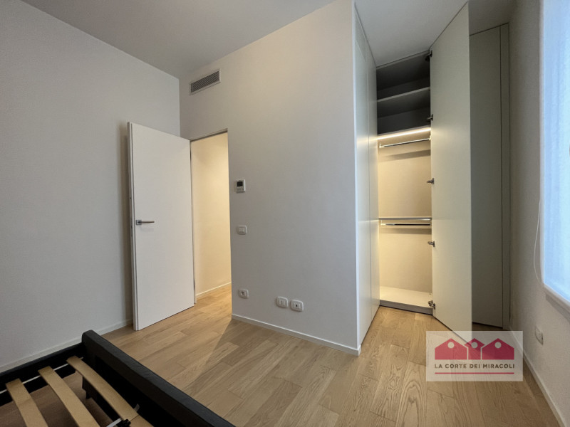 CENTRO STORICO: MINIAPPARTAMENTO RISTRUTTURATO COMPOSTO DA SOGGIORNO CON ANGOLO COTTURA, BAGNO, C...