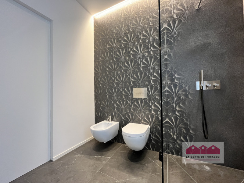 CENTRO STORICO: MINIAPPARTAMENTO RISTRUTTURATO COMPOSTO DA SOGGIORNO CON ANGOLO COTTURA, BAGNO, C...