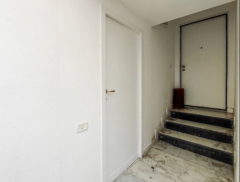 Napoli Affitto Appartamento trilocale