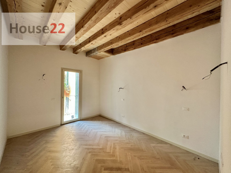 CENTRO STORICO VICENZA. In pieno centro storico ma allo stesso tempo lontano dai rumori, su picco...