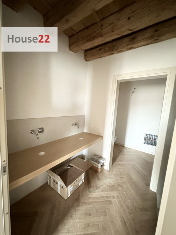 CENTRO STORICO VICENZA. In pieno centro storico ma allo stesso tempo lontano dai rumori, su picco...