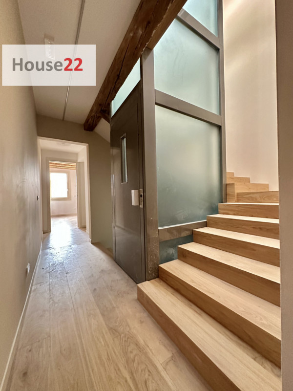 CENTRO STORICO VICENZA. In pieno centro storico ma allo stesso tempo lontano dai rumori, su picco...