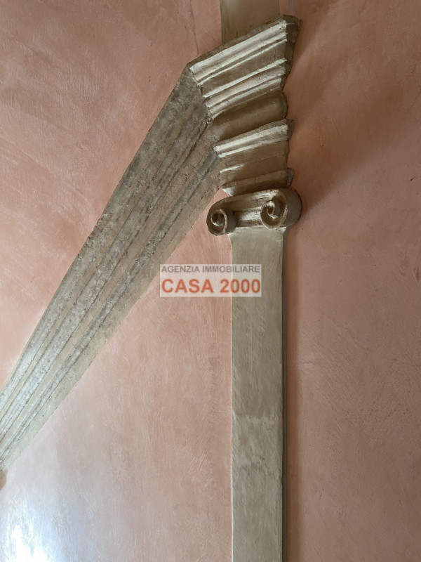 Benvenuti nella magnifica Villa Veneta del 1600, un gioiello storico nel cuore del centro di Camp...