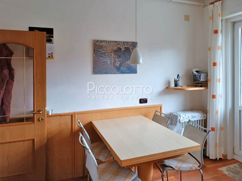 Rif. V4873 - Cortina d’Ampezzo, appartamento in vendita in centro, perfetto per chi vuole vivere ...