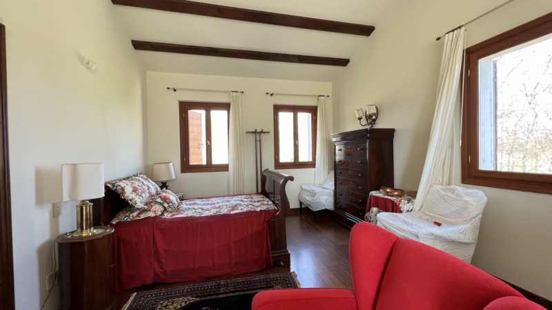 Rif R072 - ABANO TERME - Loc.  MONTEROSSO: Elegante proprietà nel comune di Abano Terme completam...