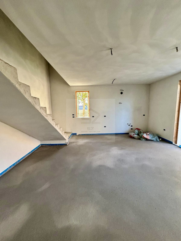 PADOVA GUIZZA 

In contesto tranquillo e verdeggiante tra Padova e la zona Ferri di Albignasego p...