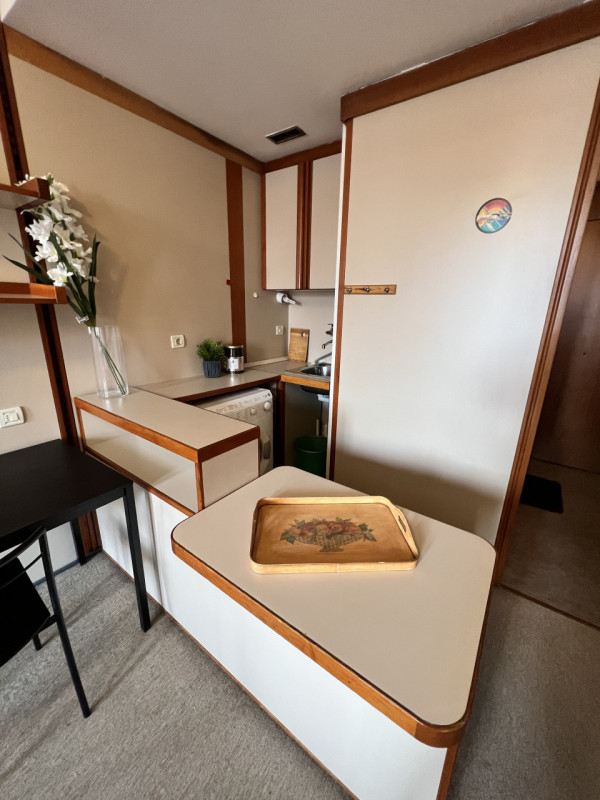 PADOVA - zona ISTITUTI UNIVERSITARI/PORTELLO:
DA AGOSTO
Sara immobiliare propone in locazione mon...