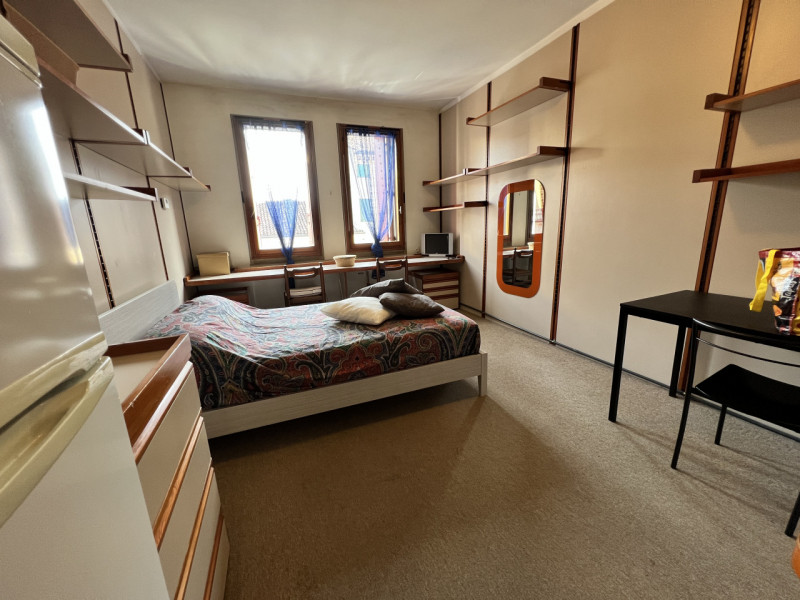 PADOVA - zona ISTITUTI UNIVERSITARI/PORTELLO:
DA AGOSTO
Sara immobiliare propone in locazione mon...