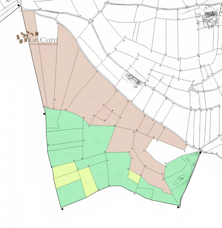 Situato nel comune di Val Liona/Villaga, proponiamo in vendita un appezzamento di terreno in zona...