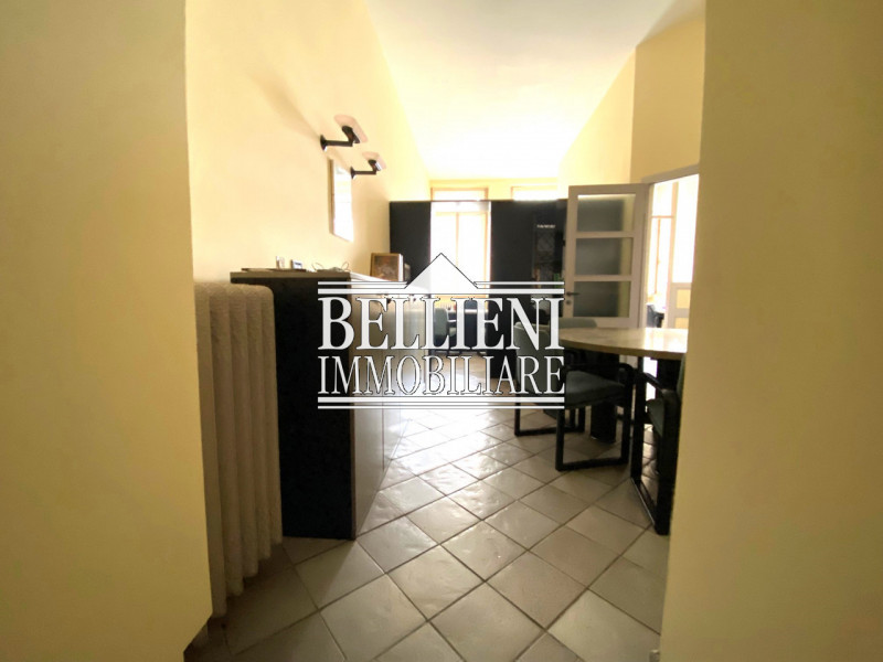 CENTRO STORICO - Nelle vicinanze di Piazza Poste, all'interno di un palazzo storico del '500, pro...