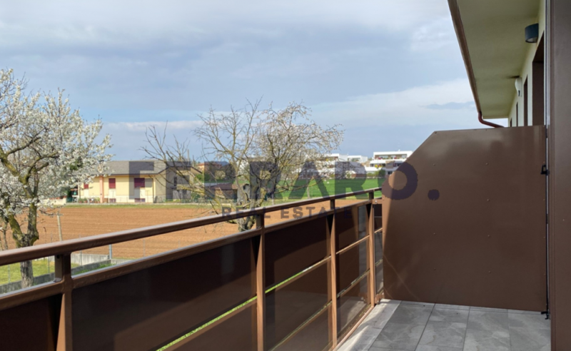 Ponzano Veneto. Codice CV45. Situato in una zona residenziale, proponiamo appartamento del 2017 p...