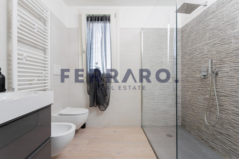 Ponzano Veneto. Codice CV45. Situato in una zona residenziale, proponiamo appartamento del 2017 p...