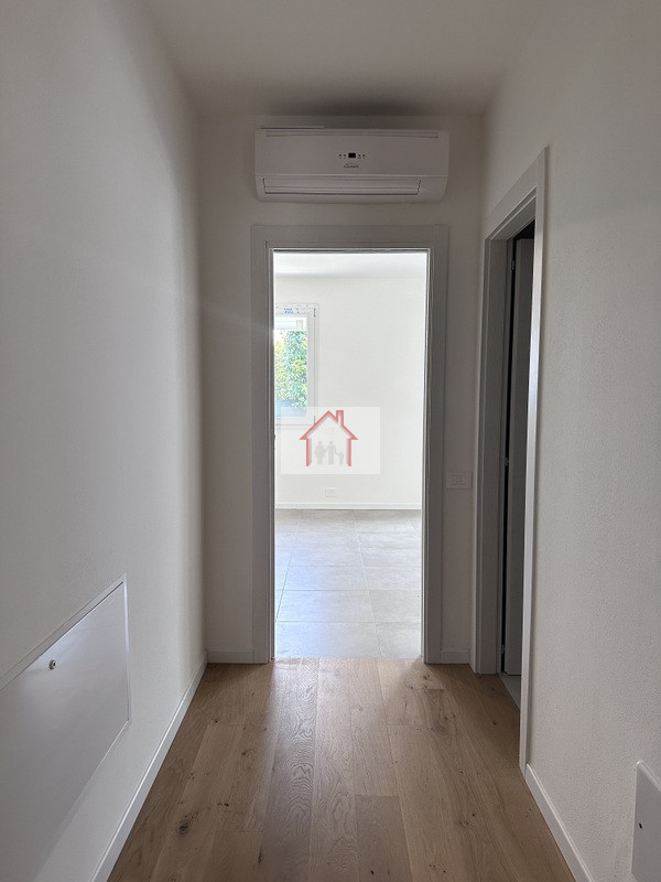 L'agenzia Immobiliare Luxor è entusiasta di presentare in vendita ultima unità abitativa di nuova...