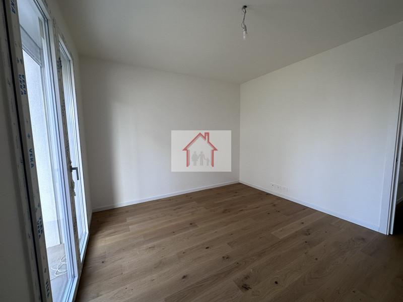 L'agenzia Immobiliare Luxor è entusiasta di presentare in vendita ultima unità abitativa di nuova...