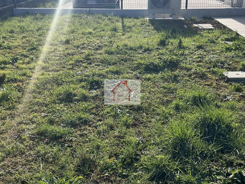 L'agenzia Immobiliare Luxor è entusiasta di presentare in vendita ultima unità abitativa di nuova...