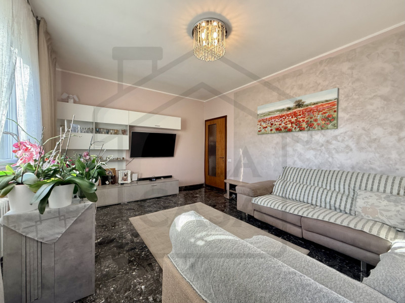 ABANO TERME - In pieno centro ad Abano Terme, in una delle zone più comode e ricercate della citt...