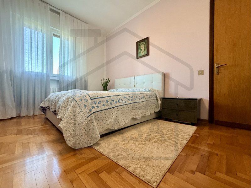 ABANO TERME - In pieno centro ad Abano Terme, in una delle zone più comode e ricercate della citt...