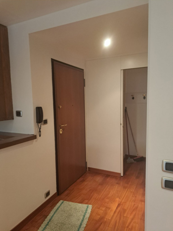 santa croce-prato della valle, vendesi appartamento sito al terzo e ultimo piano (NO ASCENSORE) o...